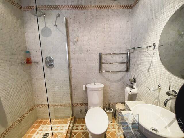 Villa Magnifica: Villa for Sale in Vera, Almería