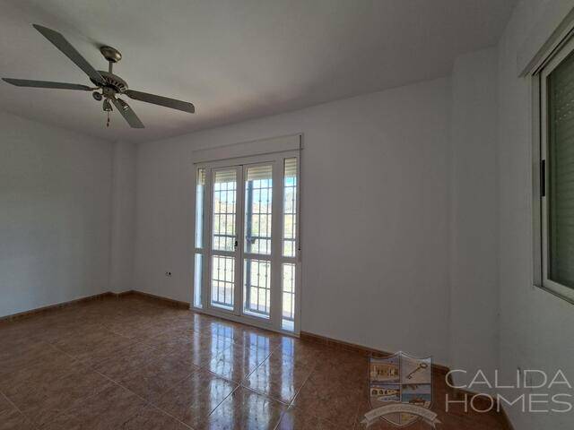 Villa Marvel Arboleas: Villa for Sale in Arboleas, Almería
