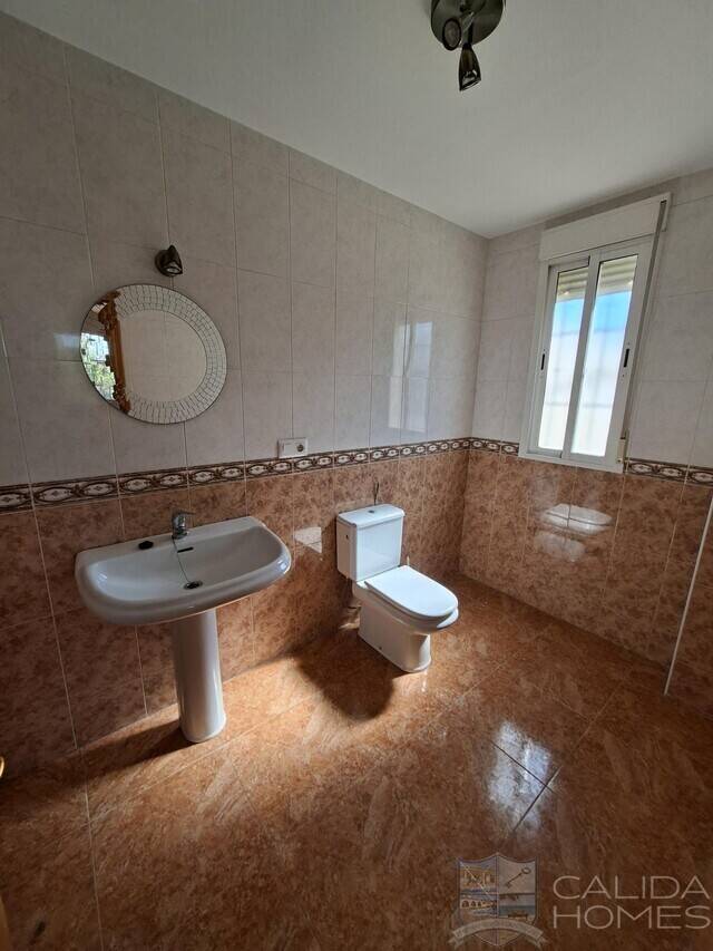 Villa Marvel Arboleas: Villa for Sale in Arboleas, Almería