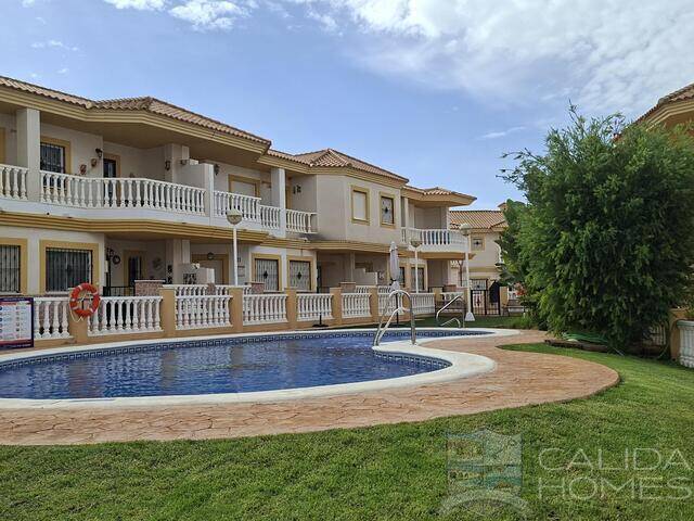 Casa Rocio: Town house for Sale in La Alfoquia, Almería