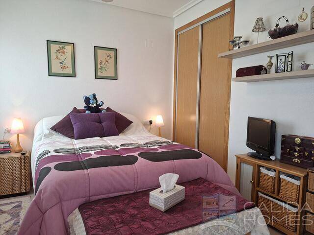 Casa Rocio: Town house for Sale in La Alfoquia, Almería