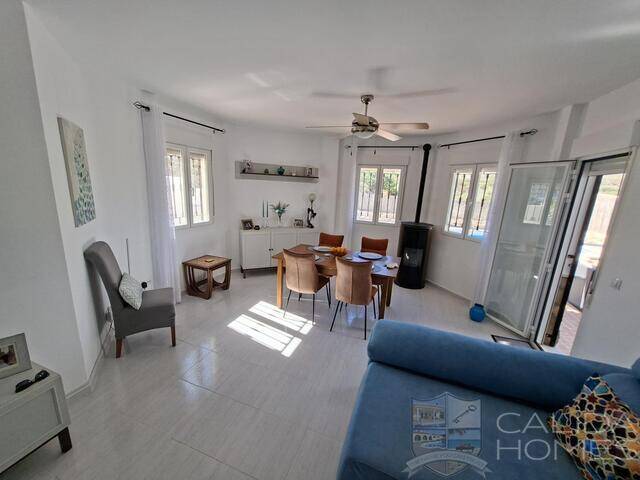 Villa Dulce Suenos: Villa for Sale in Arboleas, Almería