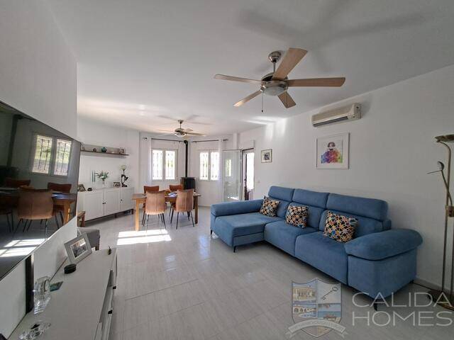 Villa Dulce Suenos: Villa for Sale in Arboleas, Almería