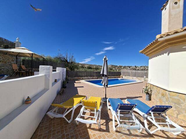 Villa Dulce Suenos: Villa for Sale in Arboleas, Almería