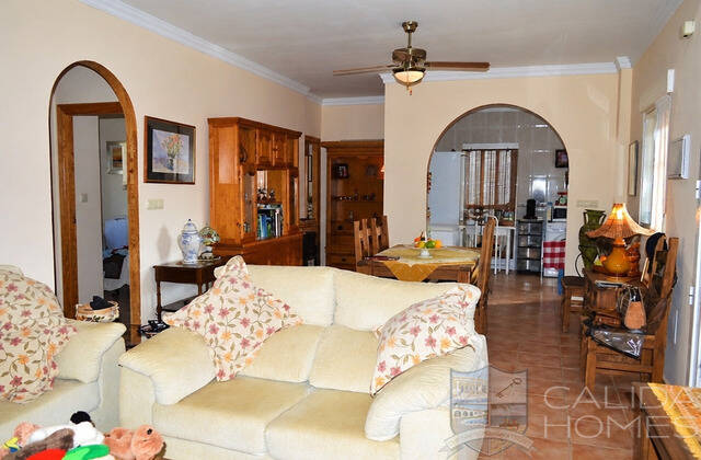 Casa Cucador: Villa for Sale in Zurgena, Almería Casa Cucador: Villa for Sale in Zurgena, Almería