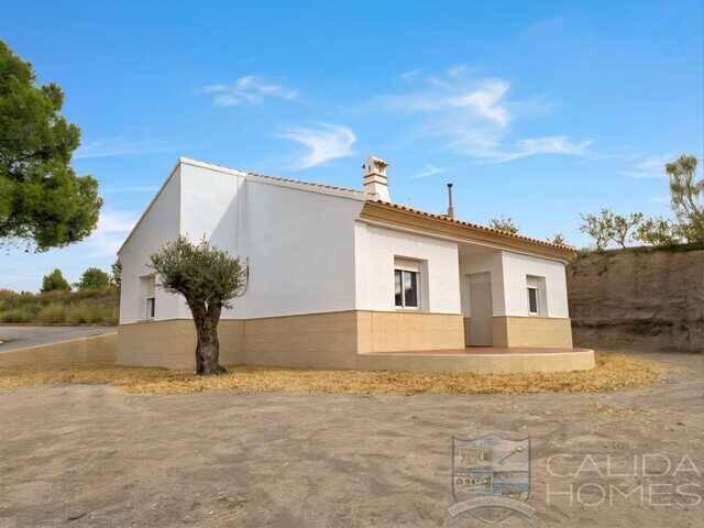 3 Bedroom Villa in Chirivel