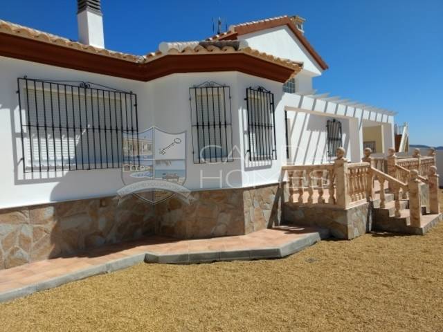 cla7252: Villa for Sale in Arboleas, Almería