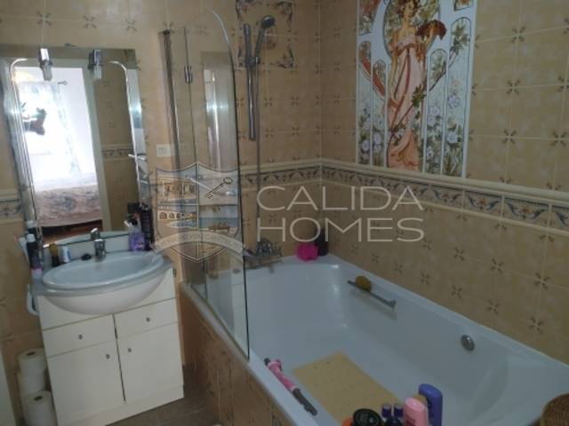 cla7328: Villa for Sale in Partaloa, Almería