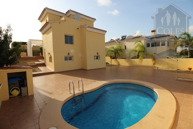 GAL3VHN09: Villa for Sale in Los Gallardos, Almería
