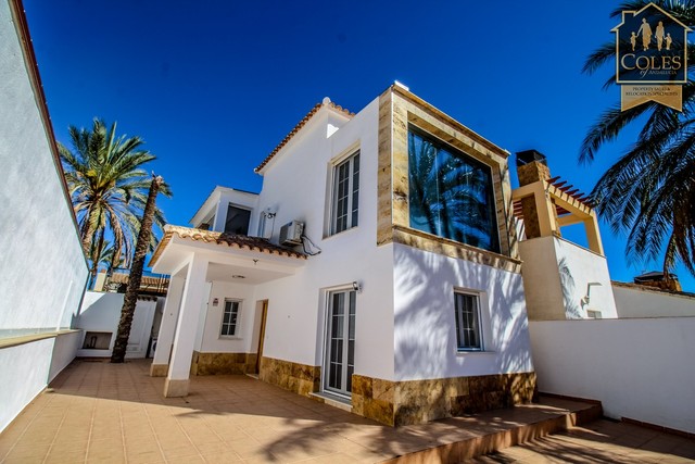 Town house in Huercal-Overa, Almería