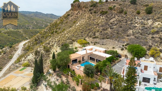 CGR5V01: Villa for Sale in Turre, Almería