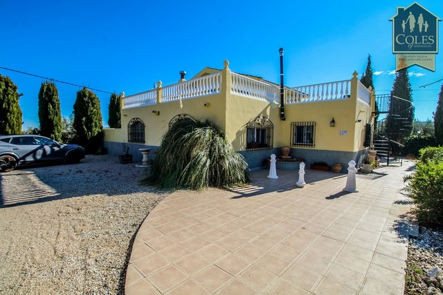 RUB3V21: Villa for Sale in Velez Rubio, Almería