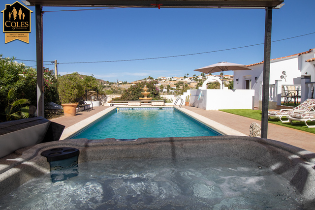 ARB5VL01: Villa for Sale in Arboleas, Almería