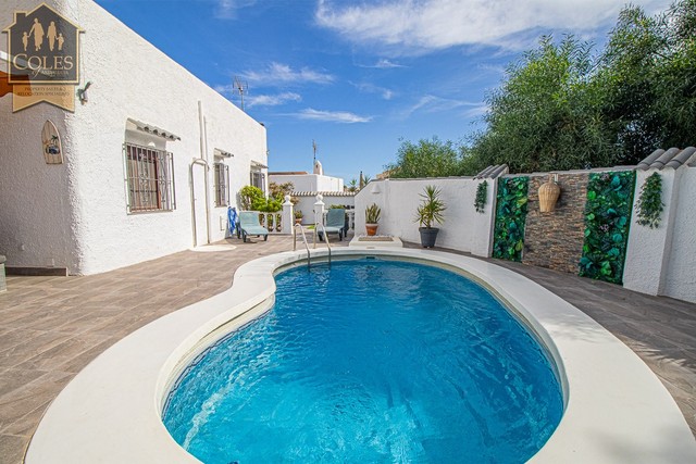 MOJ3V14: Villa for Sale in Mojácar Playa, Almería