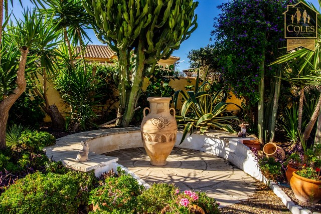 ZUR4VM01: Villa for Sale in Zurgena, Almería