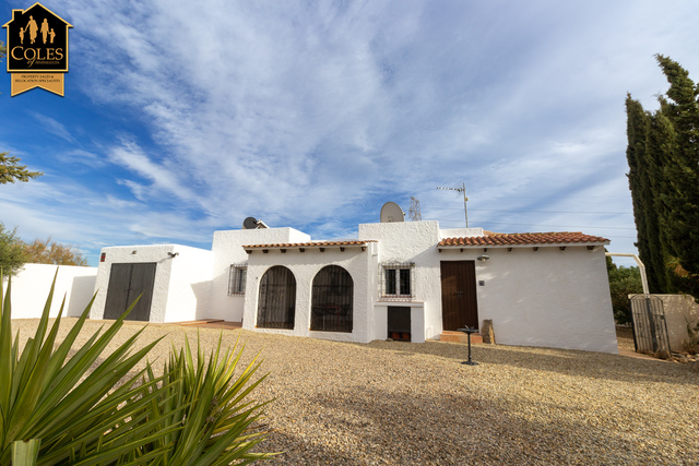 CUE3V05: Villa for Sale in Cuevas del Almanzora, Almería