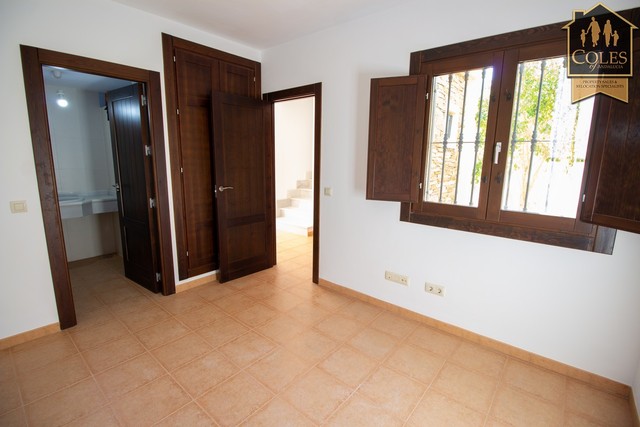 AFX4T02: Town house for Sale in Alfaix, Almería
