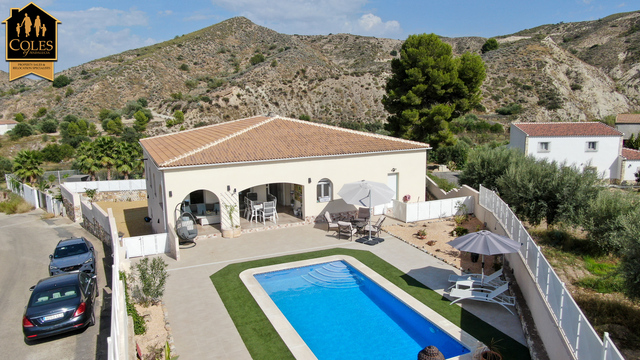 ARB4VCH02: Villa for Sale in Arboleas, Almería