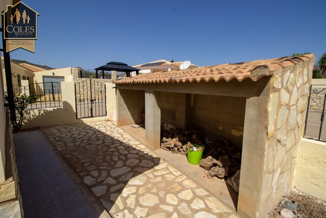 ARB2VH10: Villa for Sale in Arboleas, Almería