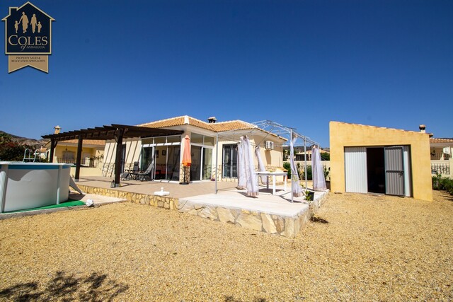 ARB2VH10: Villa for Sale in Arboleas, Almería