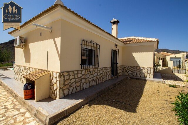 ARB2VH10: Villa for Sale in Arboleas, Almería