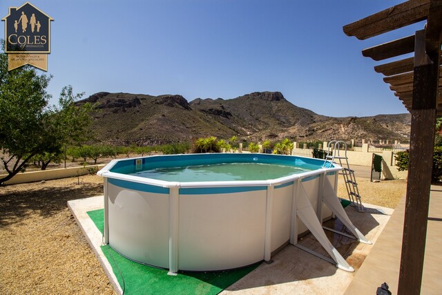 ARB2VH10: Villa for Sale in Arboleas, Almería