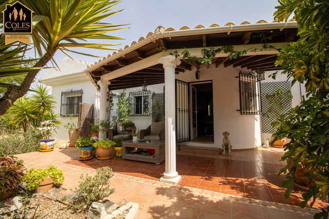 ARB4VG04: Villa for Sale in Arboleas, Almería