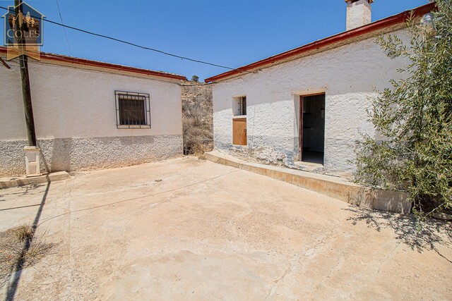 AFX2C01: Cortijo for Sale in Alfaix, Almería