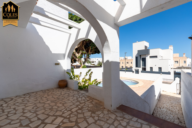 MOJ3V17: Villa for Sale in Mojácar Playa, Almería