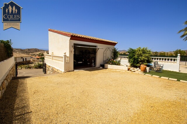 ARB3VG27: Villa for Sale in Arboleas, Almería