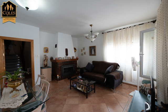 CON5T03: Town house for Sale in El Contador, Almería