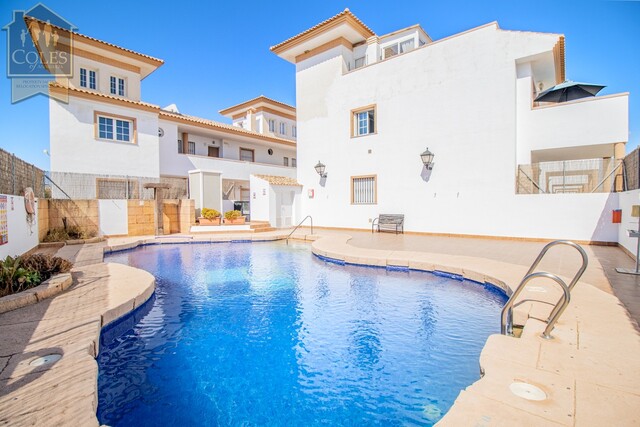 Town house in Turre, Almería