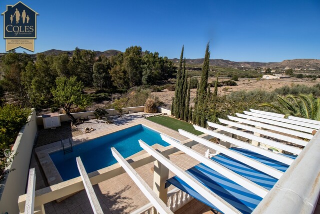 CAR3V08: Villa for Sale in Cariatiz, Almería