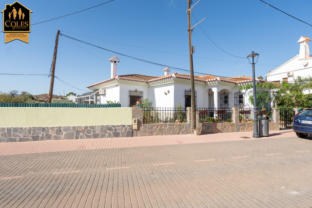 GAL4V06: Villa for Sale in Los Gallardos, Almería