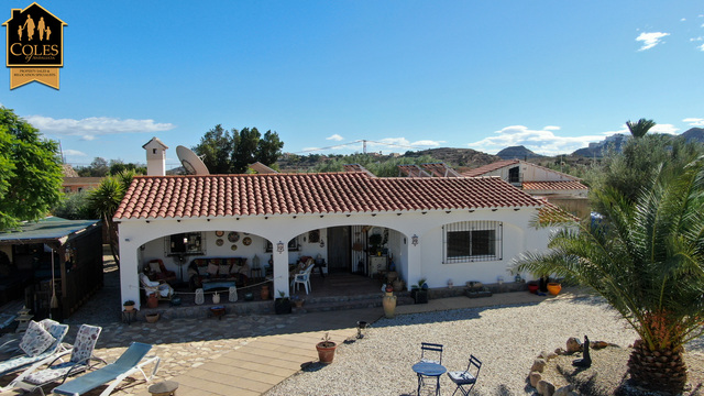 TUR3V52: Villa for Sale in Turre, Almería