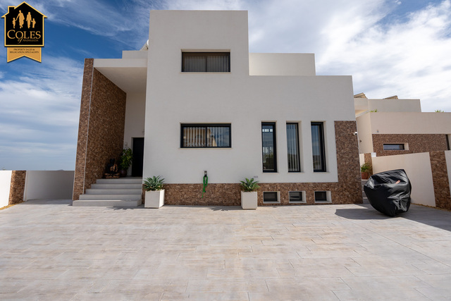 GAL3VHN11: Villa for Sale in Los Gallardos, Almería