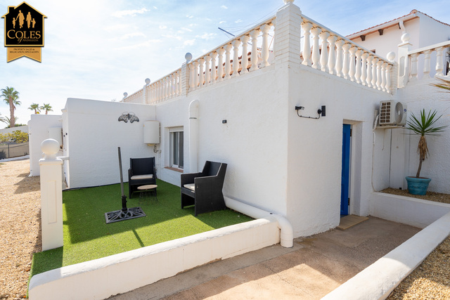 ANT6V02: Villa for Sale in Antas, Almería