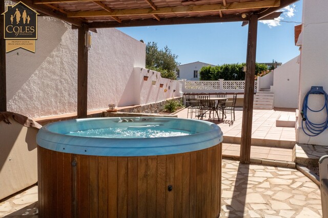 PIN2V01: Villa for Sale in El Pinar de Bédar, Almería