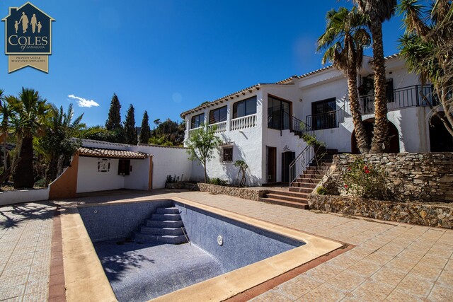 BED3V10: Villa for Sale in Bedar, Almería