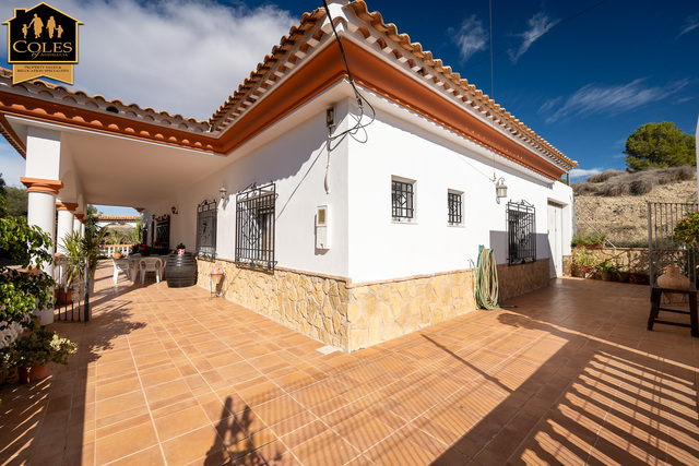 GAL6V02: Villa for Sale in Los Gallardos, Almería