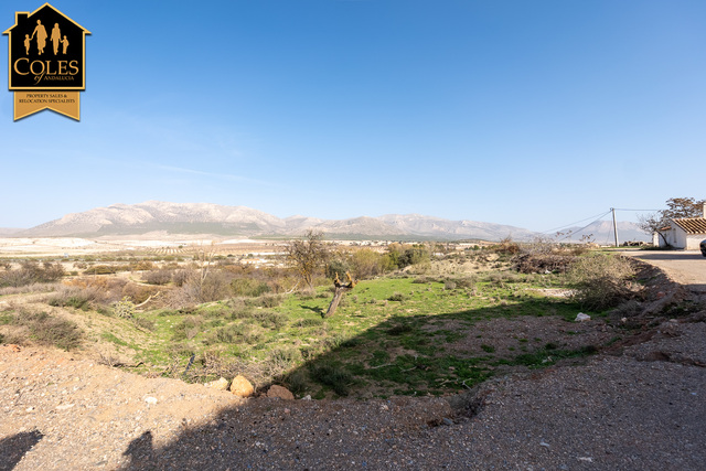 CHV3C01: Cortijo for Sale in Chirivel, Almería