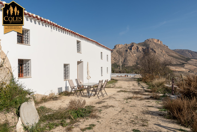 BLA7C02: Cortijo for Sale in Velez Blanco, Almería