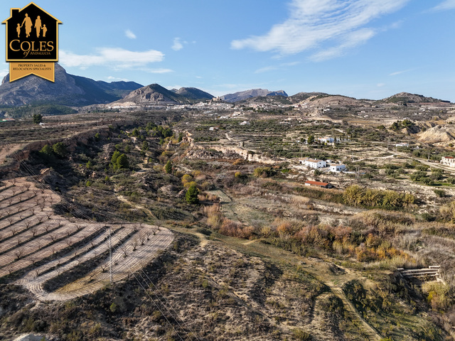 BLA7C02: Cortijo for Sale in Velez Blanco, Almería