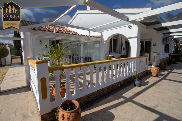 ALB3V29: Villa for Sale in Albox, Almería