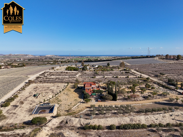 VER2V05: Villa for Sale in Vera, Almería