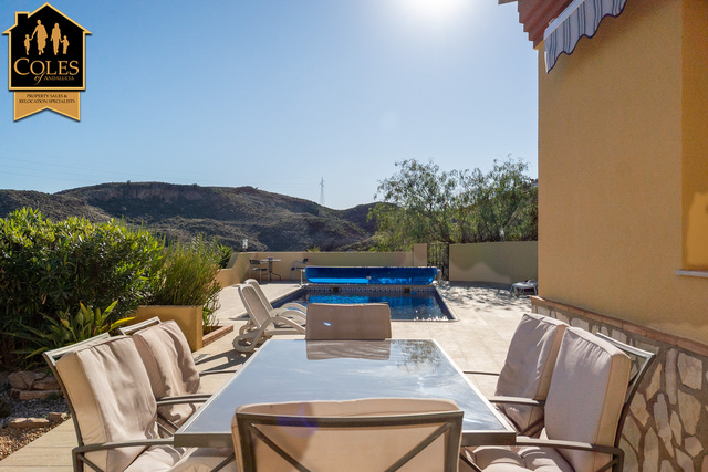 BED4V03: Villa for Sale in Bedar, Almería