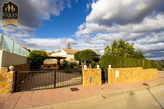 GAL2VHN03: Villa for Sale in Los Gallardos, Almería