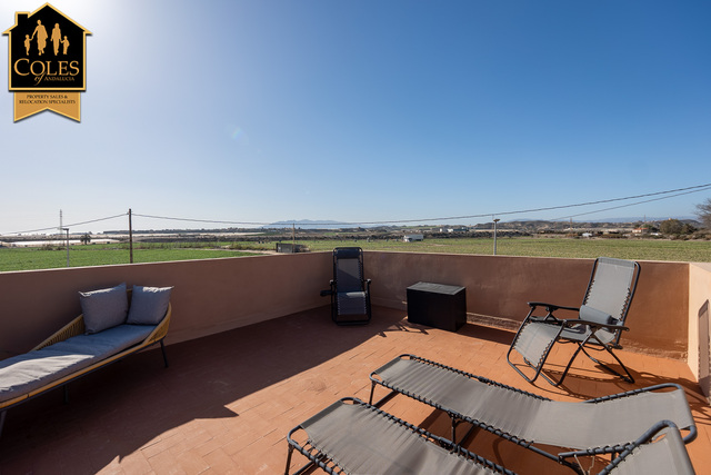 CUE3V06: Villa for Sale in Las Herrerias, Almería