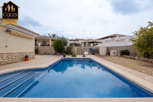 ARB2VH11: Villa for Sale in Arboleas, Almería