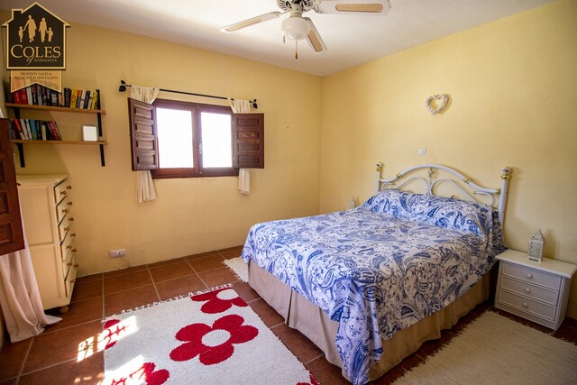 CAR4V03: Villa for Sale in Los Alias, Almería